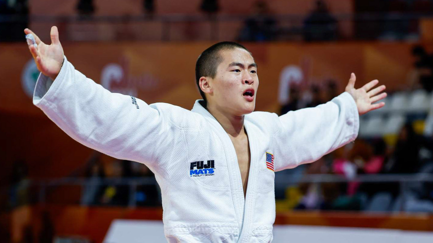 Yang wins bronze in the World Juniors
