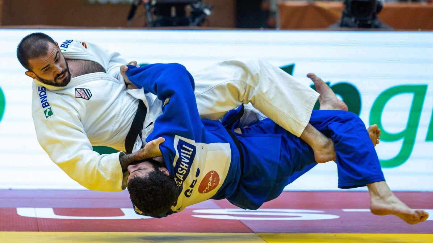 Grigalashvili back on top